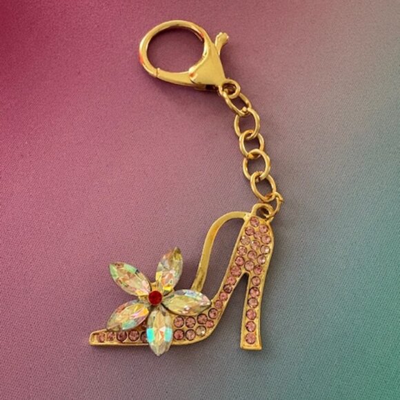 Source Unknown Pink and Gold High Heel Key Holder - Picture 3 of 3